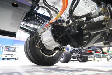 ���桤��X7 ���� ��ɲ 4.18�׵��Ŵ��綯��դʽ�Ῠ ����200.3kWhͼƬ
