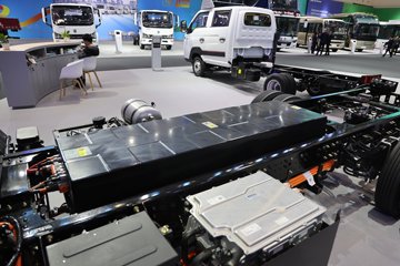 ���桤��X7 ���� ��ɲ 4.18�׵��Ŵ��綯��դʽ�Ῠ ����200.3kWhͼƬ