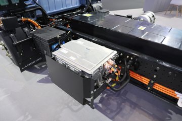 ���桤��X7 ���� ��ɲ 4.18�׵��Ŵ��綯��դʽ�Ῠ ����200.3kWhͼƬ