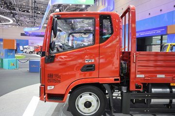 ���桤��X7 4.1L���� 200���� ��ʿ��8�� 5.8���Ű������ῨͼƬ