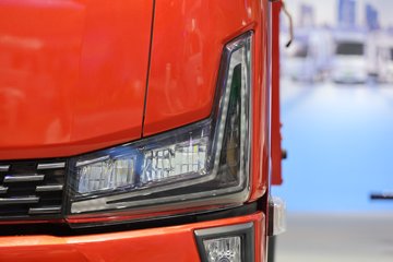 ���桤��X7 4.1L���� 200���� ��ʿ��8�� 5.8���Ű������ῨͼƬ