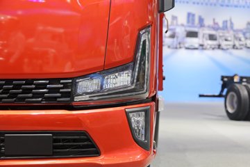 ���桤��X7 4.1L���� 200���� ��ʿ��8�� 5.8���Ű������ῨͼƬ