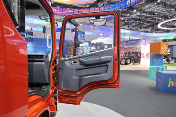 ���桤��X7 4.1L���� 200���� ��ʿ��8�� 5.8���Ű������ῨͼƬ