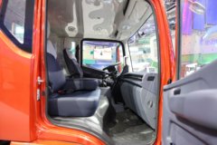 蓝擎·龙X7 4.1L柴油 200马力 法士特8档 5.8米排半栏板轻卡