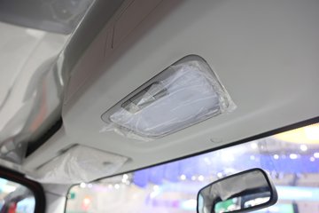 ���桤��X7 4.1L���� 200���� ��ʿ��8�� 5.8���Ű������ῨͼƬ