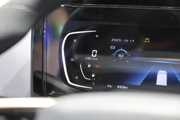 ���桤��X7 4.1L���� 200���� ��ʿ��8�� 5.8���Ű������ῨͼƬ