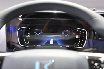 ���桤��X7 4.1L���� 200���� ��ʿ��8�� 5.8���Ű������ῨͼƬ