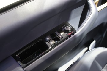 ���桤��X7 4.1L���� 200���� ��ʿ��8�� 5.8���Ű������ῨͼƬ