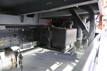 ���桤��X7 4.1L���� 200���� ��ʿ��8�� 5.8���Ű������ῨͼƬ