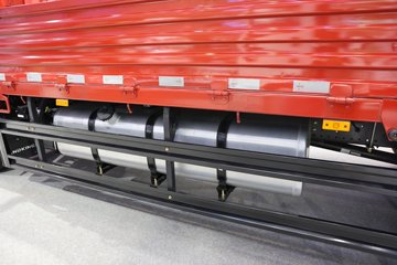 ���桤��X7 4.1L���� 200���� ��ʿ��8�� 5.8���Ű������ῨͼƬ