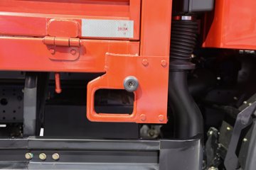 ���桤��X7 4.1L���� 200���� ��ʿ��8�� 5.8���Ű������ῨͼƬ