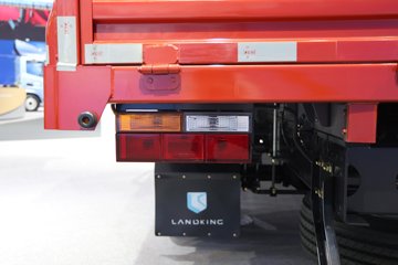 ���桤��X7 4.1L���� 200���� ��ʿ��8�� 5.8���Ű������ῨͼƬ