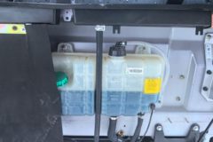 中国重汽HOWO G5X 240马力 4X2 6.75米栏板载货车