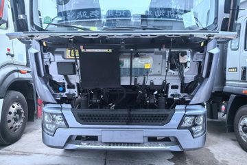 �й�����HOWO G5X 240���� 4X2 6.75�������ػ���ͼƬ