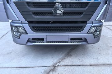 �й�����HOWO G5X 240���� 4X2 6.75�������ػ���ͼƬ