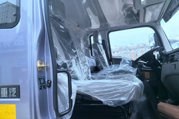 �й�����HOWO G5X 240���� 4X2 6.75�������ػ���ͼƬ