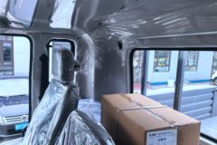 中国重汽HOWO G5X 240马力 4X2 6.75米栏板载货车