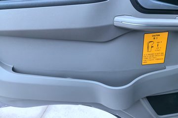 �й�����HOWO G5X 240���� 4X2 6.75�������ػ���ͼƬ