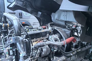 �й�����HOWO G5X 240���� 4X2 6.75�������ػ���ͼƬ