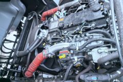 中国重汽HOWO G5X 240马力 4X2 6.75米栏板载货车