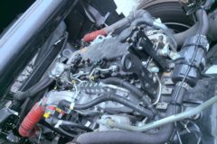 中国重汽HOWO G5X 240马力 4X2 6.75米栏板载货车