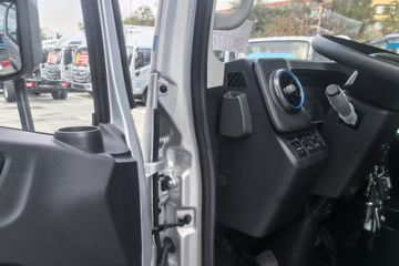 ���� ŷ����S3 ���˰� 170���� 5.25���Ű���ʽ�ػ���ͼƬ