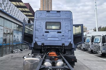 ����ŷ��H 7L���� 350���� 4X2 �ɰ���9�� AMT�Զ��� �߶� 9.8���Ű���ʽ�ػ���ͼƬ