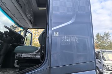 ����ŷ��H 7L���� 350���� 4X2 �ɰ���9�� AMT�Զ��� �߶� 9.8���Ű���ʽ�ػ���ͼƬ