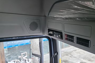 ����ŷ��H 7L���� 350���� 4X2 �ɰ���9�� AMT�Զ��� �߶� 9.8���Ű���ʽ�ػ���ͼƬ