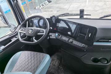 ����ŷ��H 7L���� 350���� 4X2 �ɰ���9�� AMT�Զ��� �߶� 9.8���Ű���ʽ�ػ���ͼƬ