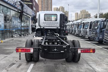 ���� ŷ��ARϵ 220���� 4X2 6.8����ʽ�ػ���ͼƬ