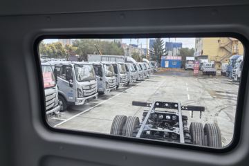 ���� ŷ��ARϵ 220���� 4X2 6.8����ʽ�ػ���ͼƬ