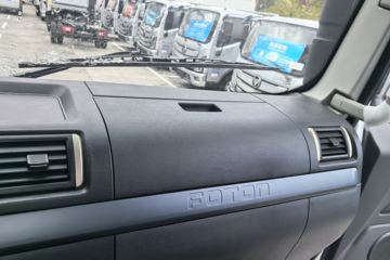 ���� ŷ��ARϵ 220���� 4X2 6.8����ʽ�ػ���ͼƬ