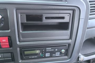 ���� ŷ��ARϵ 220���� 4X2 6.8����ʽ�ػ���ͼƬ