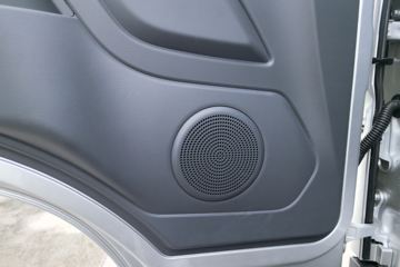 ���� ŷ��ARϵ 220���� 4X2 6.8����ʽ�ػ���ͼƬ