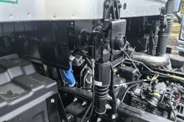 ���� ŷ��ARϵ 220���� 4X2 6.8����ʽ�ػ���ͼƬ