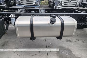 ���� ŷ��ARϵ 220���� 4X2 6.8����ʽ�ػ���ͼƬ