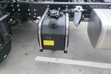 ���� ŷ��ARϵ 220���� 4X2 6.8����ʽ�ػ���ͼƬ