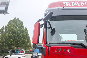 ���������콢KX ����ҫ�� 15.5L LNG 630���� 6X4 ����14�� ǣ����ͼƬ