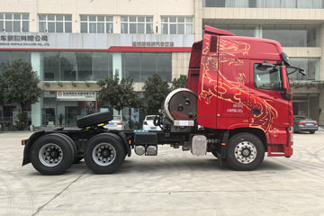 ���������콢KX ����ҫ�� 15.5L LNG 630���� 6X4 ����14�� ǣ����ͼƬ