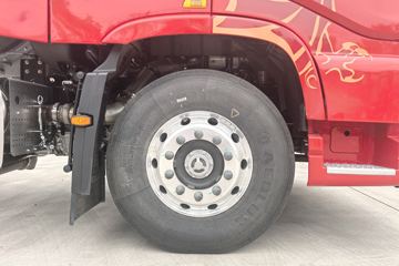 ���������콢KX ����ҫ�� 15.5L LNG 630���� 6X4 ����14�� ǣ����ͼƬ