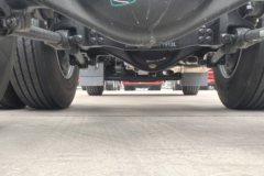 东风天龙旗舰KX 新嵘耀版 15.5L LNG 630马力 6X4 东风14档 牵引车