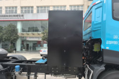 东风天龙KL 豪华版 6X4 纯电动牵引车 宁德时代400kWh