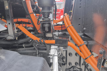 ��������KL ������ 6X4 ���綯ǣ���� ����ʱ��400kWhͼƬ