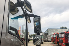 重汽HOWO悍将 2025款 2.3L柴油 148马力 中国重汽8档 4.15米单排厢式轻卡 重汽HOWO悍将 2025款 2.3L柴油 148马力 中国重汽8档 4.15米单排厢式轻卡