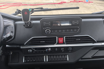 ����HOWO���� 2025�� 2.3L���� 148���� �й�����8�� 4.15�׵�����ʽ�ῨͼƬ