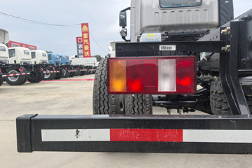 ����HOWO���� 2025�� 2.3L���� 148���� �й�����8�� 4.15�׵�����ʽ�ῨͼƬ