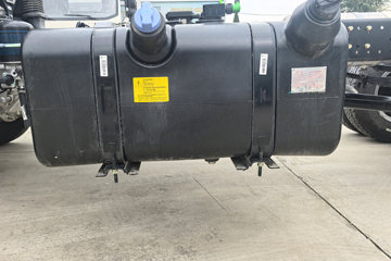����HOWO���� 2025�� 2.3L���� 148���� �й�����8�� 4.15�׵�����ʽ�ῨͼƬ