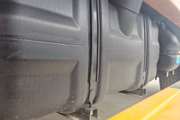 ���縣��F6 155���� 4X2 ƽ�����䳵ͼƬ