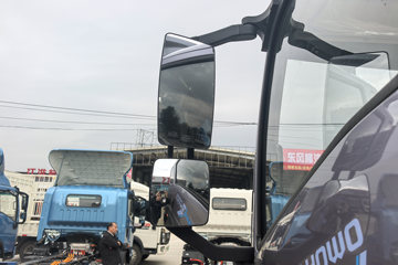 ����HOWO G5X 4.6L���� 240���� 4X2 �й�����10�� 5.2���Ű������ػ���ͼƬ